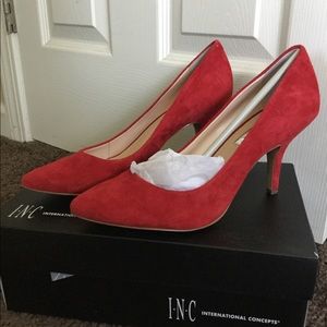 Gorgeous Inc. Red heels 👠 sold 🤙🏼